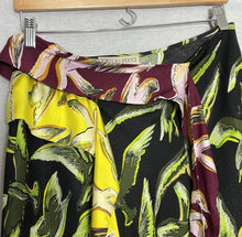 Load image into Gallery viewer, Emilio Pucci two piece skirt and blouse