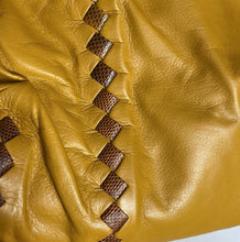 Load image into Gallery viewer, Bottega Veneta leather tote